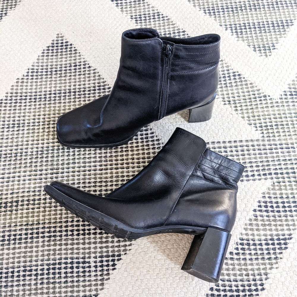 Ecco Black Leather Chelsea Boots Gem